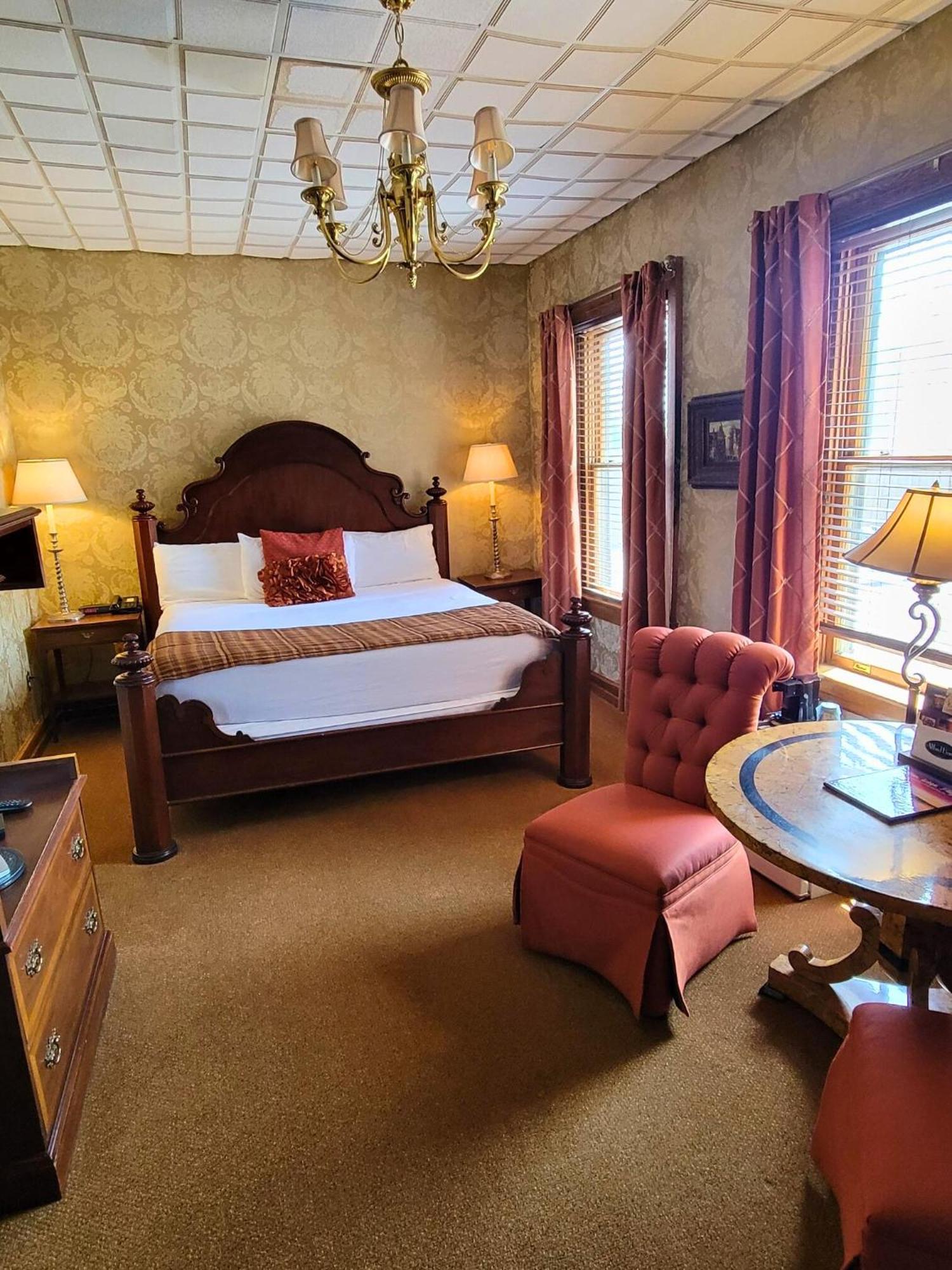 Altland House Inn & Suites Abbottstown Kültér fotó