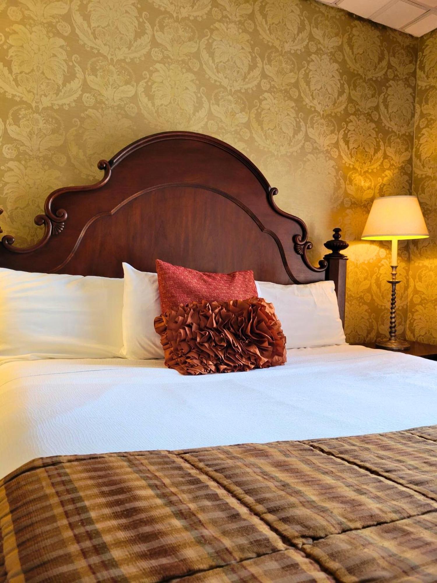 Altland House Inn & Suites Abbottstown Kültér fotó