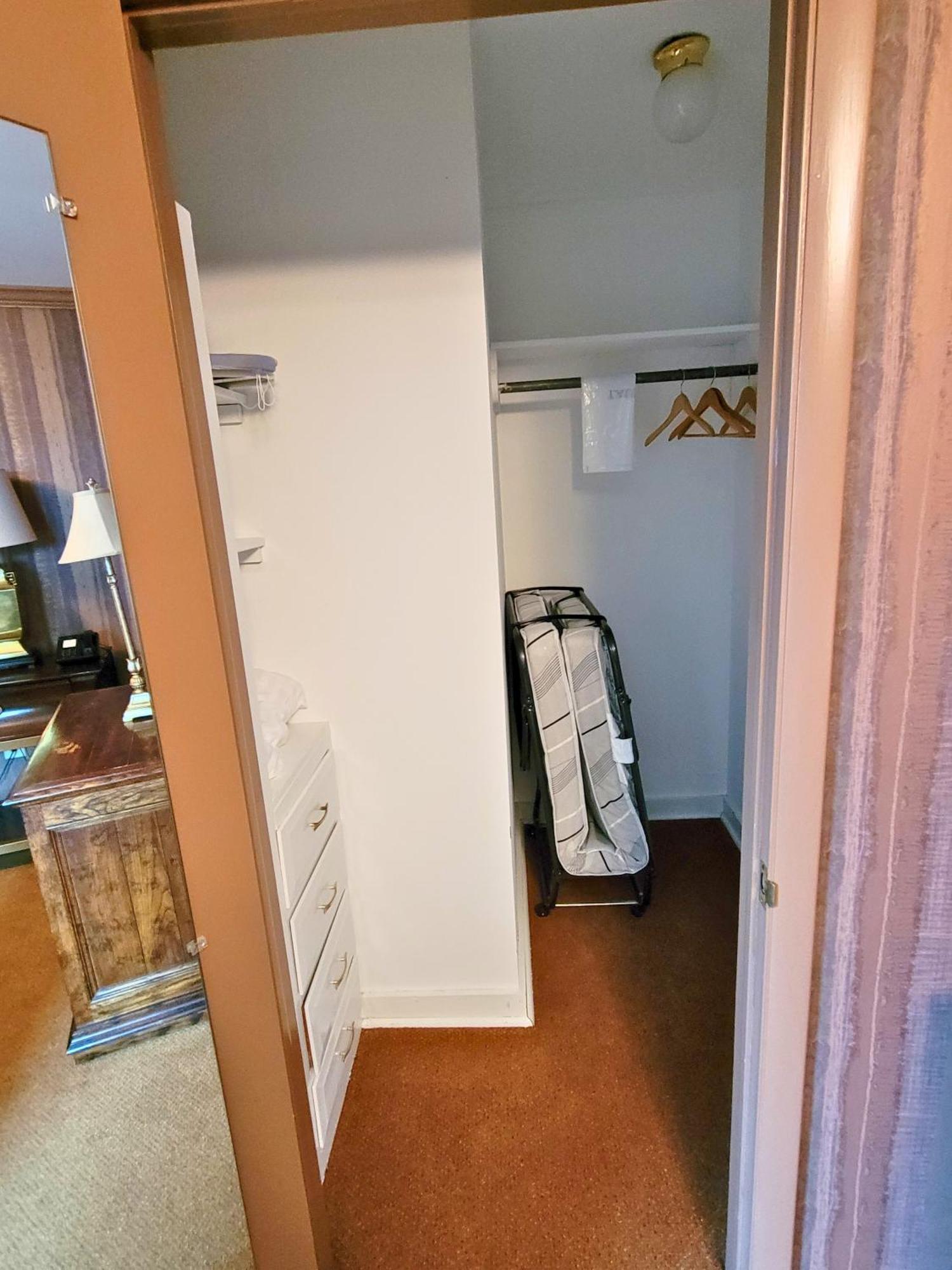 Altland House Inn & Suites Abbottstown Kültér fotó